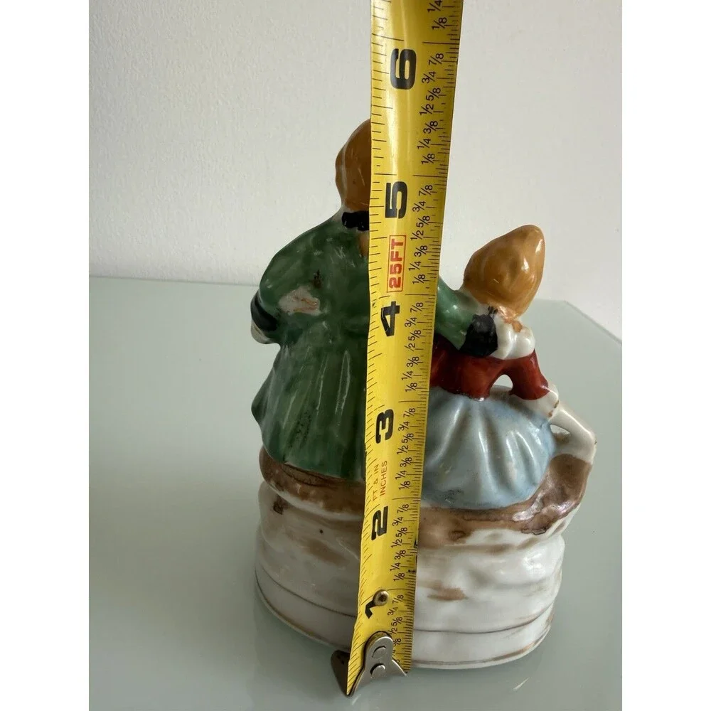 ✿ Vintage Japan Porcelain Figurine Couple 1940s–1950s Hand Painted Romantic